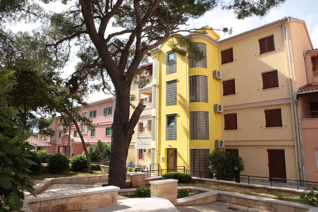 Apartments Punta Veli Lošinj Exterior foto