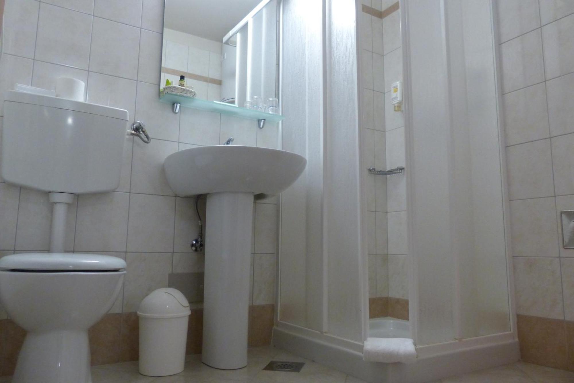 Apartments Punta Veli Lošinj Quarto foto