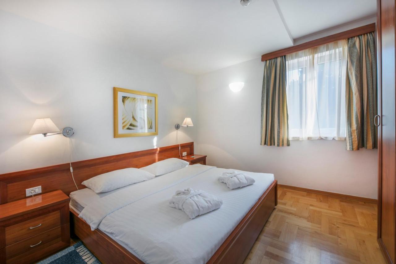 Apartments Punta Veli Lošinj Quarto foto
